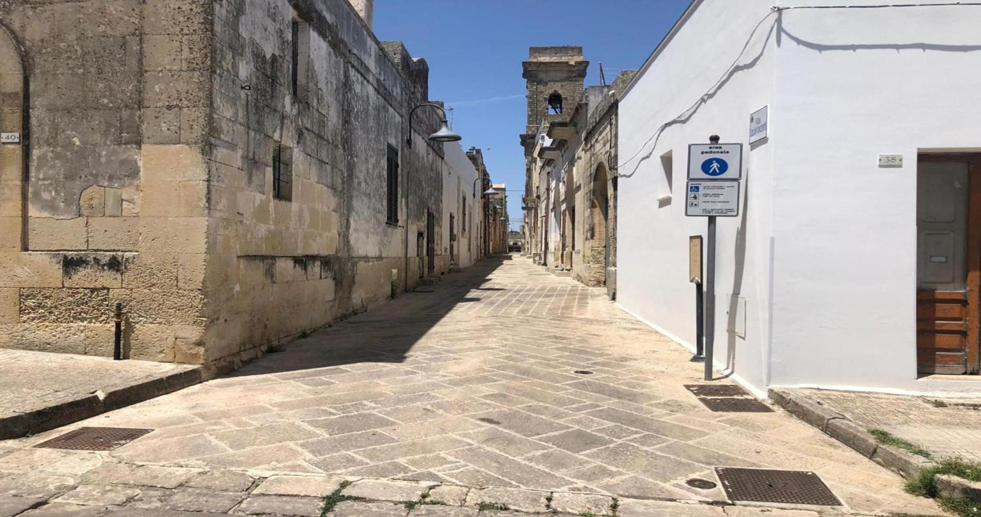 Odegos Monolocali Vico Sant'Antonio Carpignano Salentino Exterior foto